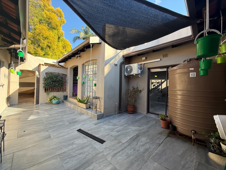 3 Bedroom Property for Sale in Safari Gardens North West